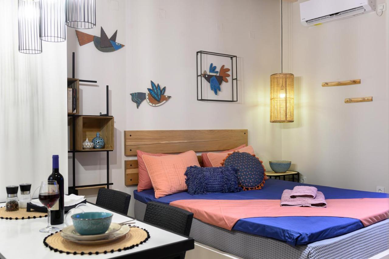 Fiorela'S Casa- A Stylish Loft Apartment In The Heart Of Превеза Екстериор снимка